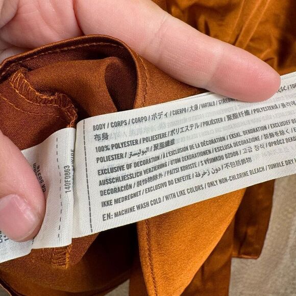 Abercrombie & Fitch Copper Orange Satin Tie Front Cami Tank Small NWT - Picture 5 of 8